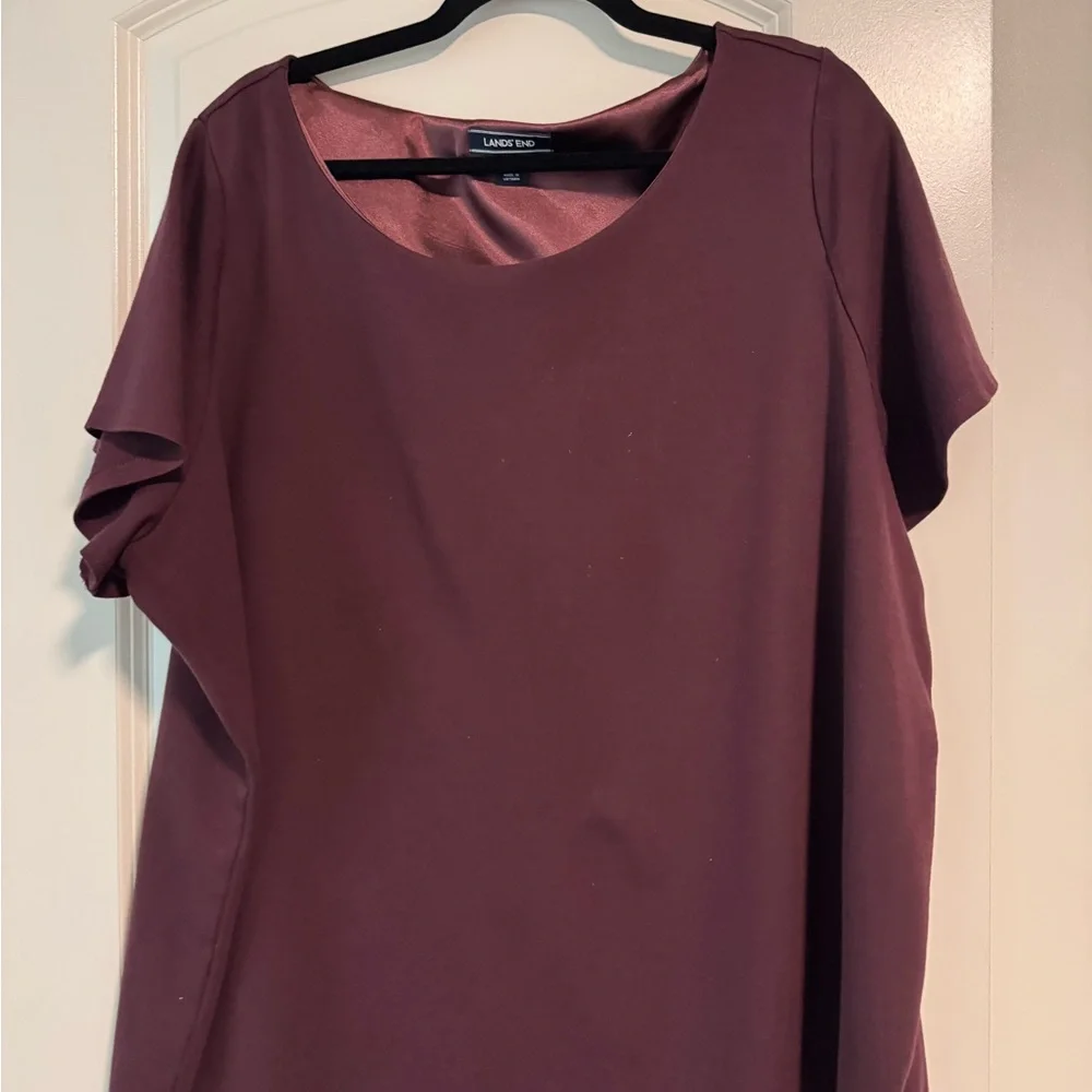 Lands' End Women's Burgundy Top 3x - Picture 3 of 9